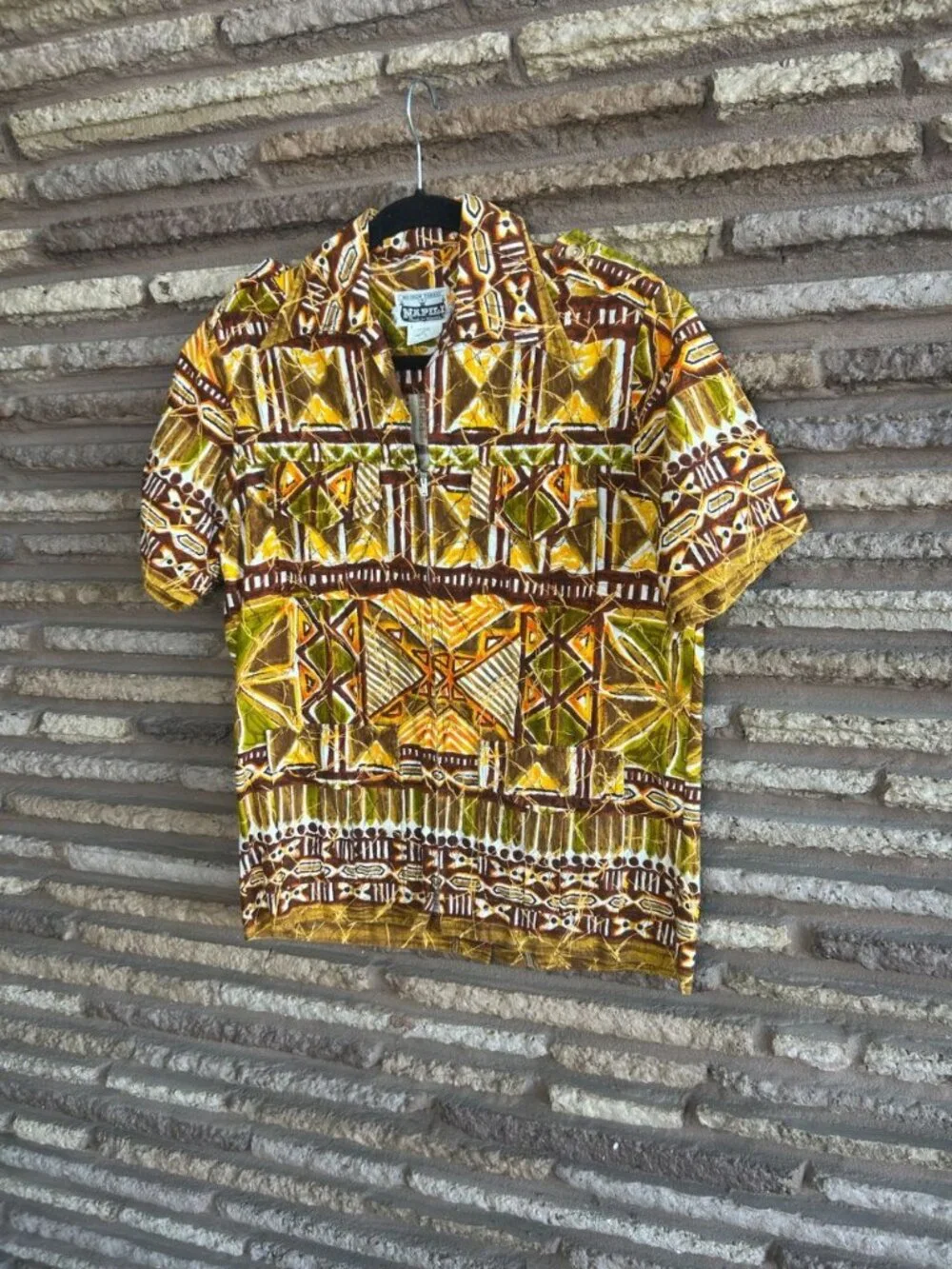 Napili Men's Hawaiian Shirt Vintage 60s Barkcloth Tiki Tribal Front Zip Size S
